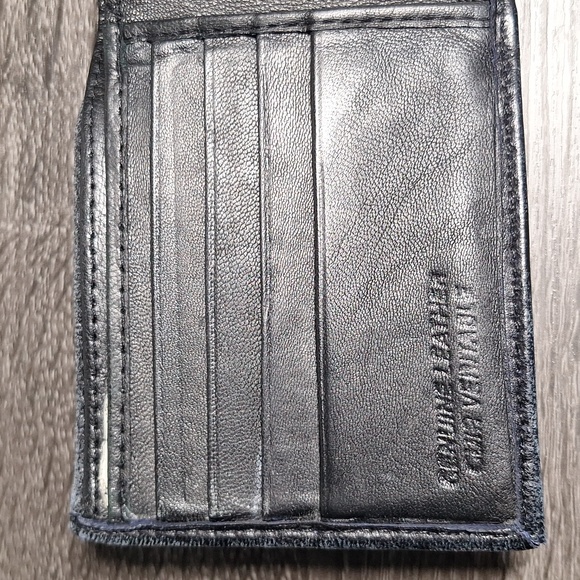 Genuine Leather Black Wallet - Picture 4 of 10